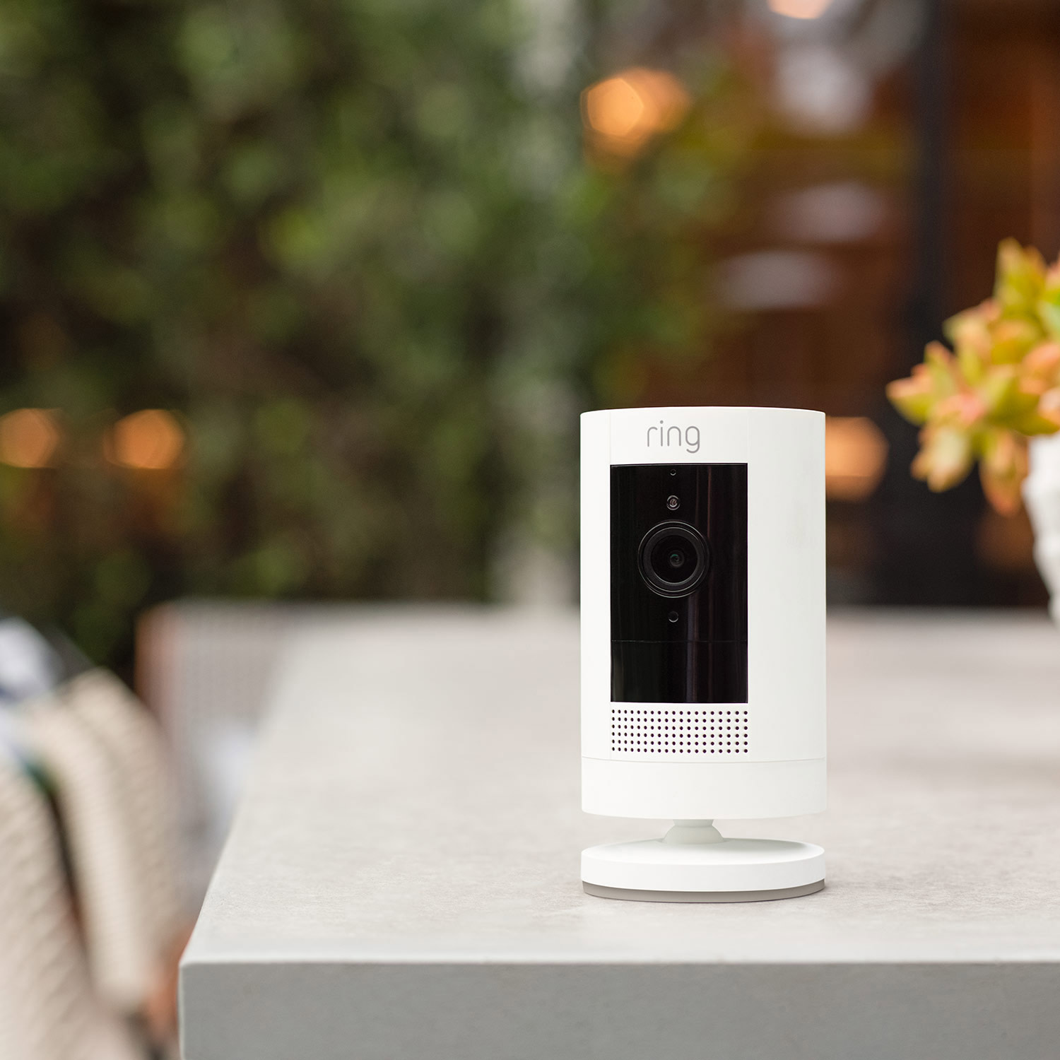 ring_outdoor_cam_tabletop_1500x1500.jpg